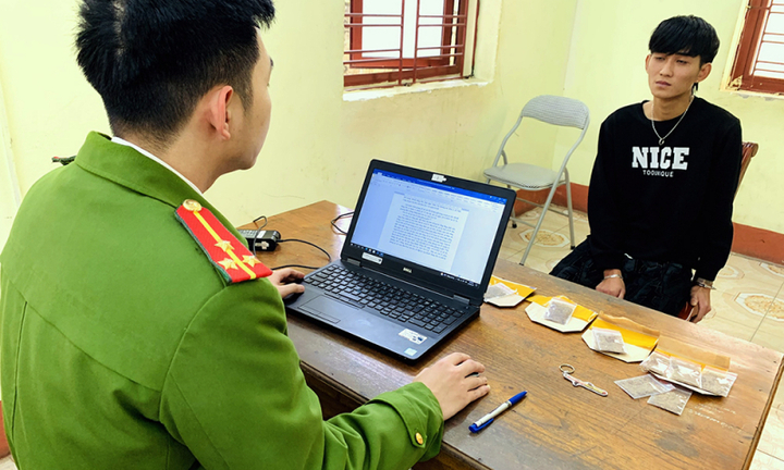 Rao bán ma túy trên facebook, 