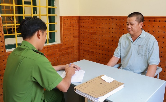 Bắt quả tang nhóm đánh bạc dưới hình thức mua bán số lô, số đề ở nhà Nguyễn Văn Tèo