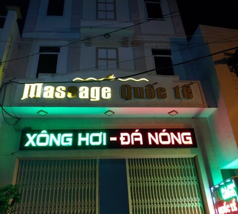 Vụ bắt quả tang 4 đôi nam nữ 