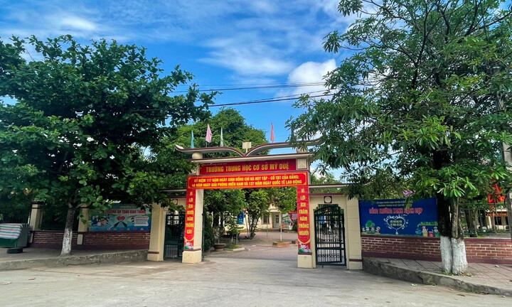 Bắt tạm giam thầy giáo 47 tuổi dạy môn Toán dâm ô nữ sinh lớp 6