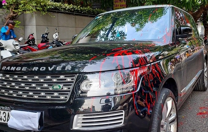 Vụ xe Range Rover bị tạt sơn đỏ ở Đà Nẵng: Nhân chứng nói gì?