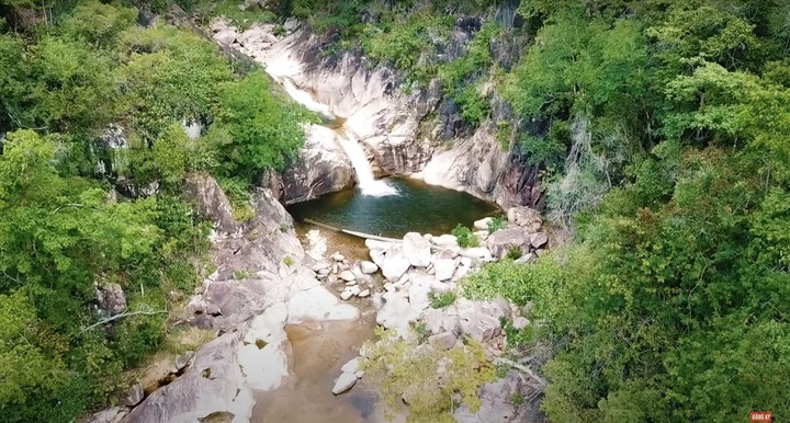 Tìm thấy thi thể nam sinh đại học gặp nạn khi tắm thác Edu