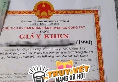 Phụ nữ sinh đủ 2 con trước 35 tuổi được tặng giấy khen