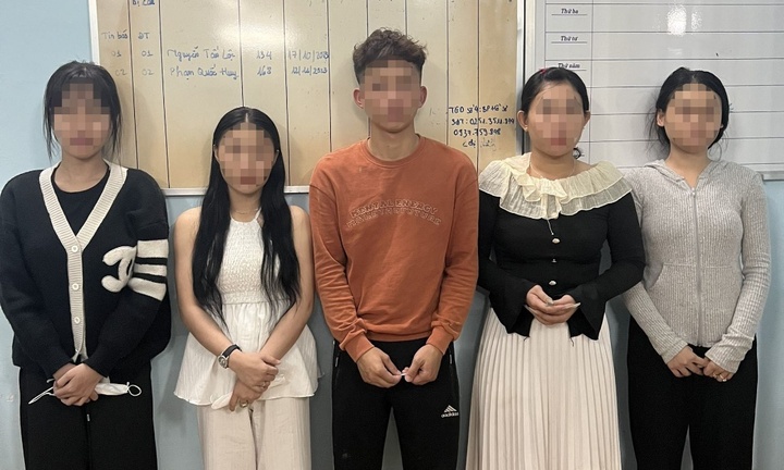 Vụ bắt quả tang 3 đôi nam nữ mua bán dâm trong khách sạn: Lộ diện người môi giới mại dâm