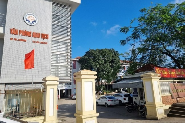 Tin thời sự nóng mới nhất ngày 10/1: Xác minh thông tin người không biết chữ vẫn được cấp bằng lái ô tô B2