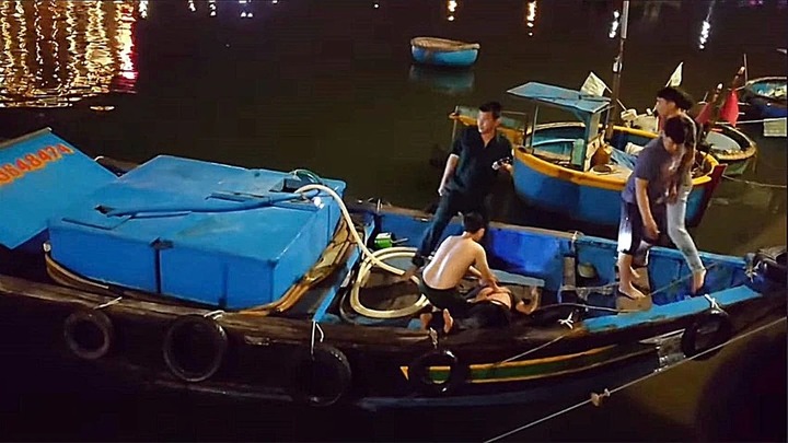 Tin thời sự nóng mới nhất ngày 9/2: Trao tặng huy hiệu Tuổi trẻ dũng cảm cho binh nhì công an cứu người đuối nước