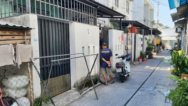 Vụ bé gái 14 tháng tuổi tử vong ở điểm giữ trẻ tự phát ở TP.HCM: Hàng xóm nói gì?