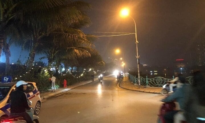 Vụ tài xế taxi bị đánh chấn thương sọ não trên phố Hà Nội: Người thân tiết lộ bất ngờ