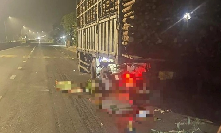 Vụ đâm vào xe tải đỗ bên đường, 2 mẹ con tử vong: Nạn nhân có hoàn cảnh đặc biệt