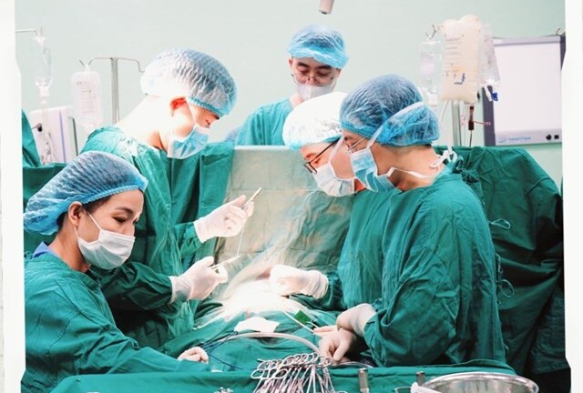 Cấp cứu thành công cho bé gái gần 4 tuổi bị vỡ tim