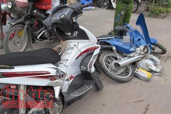 Tin tức tai nạn giao thông ngày 29/5/2021: Xe máy đấu đầu trong đêm, 2 người chết