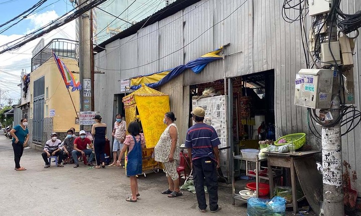 Án mạng đau lòng ở TP.HCM: Con trai tâm thần đâm chết cha hay say xỉn