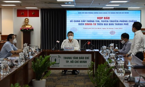 Phó chủ tịch UBND TP.HCM: Số ca F0 trên biểu đồ dịch đang đi ngang