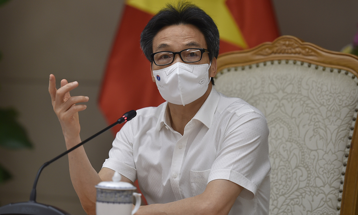 Tiêm hết vaccine cho người dân TP.HCM để đạt miễn dịch cộng đồng sớm nhất