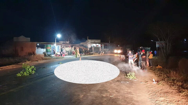 Cháu bé 10 tuổi tử vong thương tâm sau tai nạn trong đêm