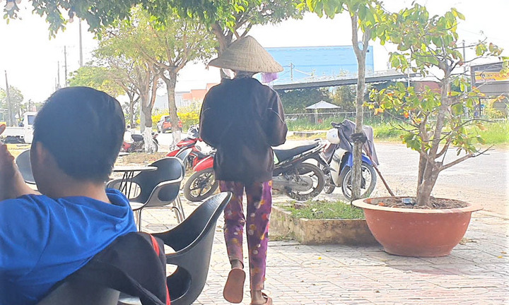 Vụ clip dài gần 5 phút ghi âm thanh đánh đập bé gái bán vé số dạo: Diễn biến mới nhất