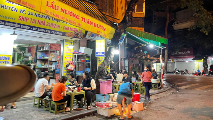 Nóng: Hà Nội cho phép nhà hàng, quán ăn hoạt động bình thường sau 21h