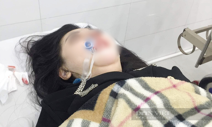 Điều tra vụ người mẹ đơn thân 22 tuổi tử vong sau khi nâng mũi ở Hà Nội