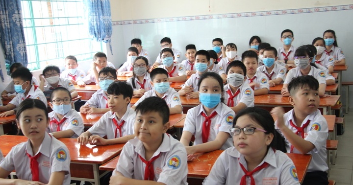 Năm học 2022-2023, học phí ở TP.HCM dự kiến tăng cao