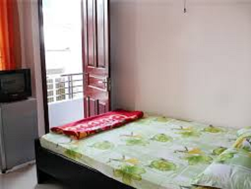 Vụ nữ sinh 13 tuổi chết trong nhà nghỉ: Đôi bông tai vàng 3,5 chỉ biến mất