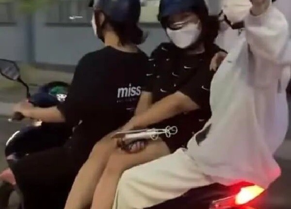 Xuất hiện clip nhóm nữ sinh 