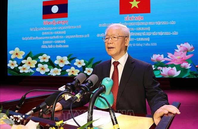 Việt Nam và Lào không chỉ là hai nước láng giềng, mà là 