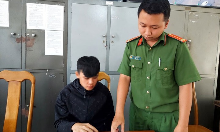 Tin tức pháp luật mới nhất ngày 6/8: Bắt thanh niên 22 tuổi bị truy nã về tội giao cấu với trẻ em