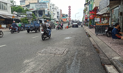 Vụ ông chủ tiệm điện thoại bị đâm chết trong đêm: Nghi phạm khai gì?