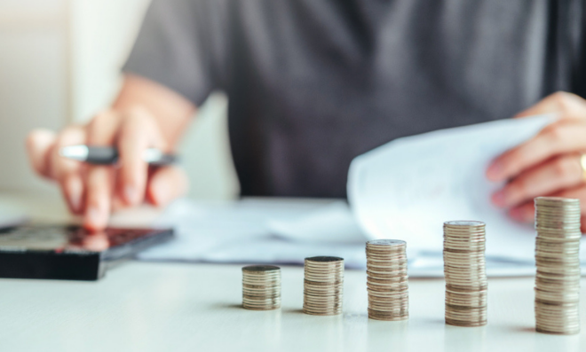 Bộ trưởng bộ Nội vụ Phạm Thị Thanh Trà trả lời về tăng lương công chức, y bác sỹ, giáo viên