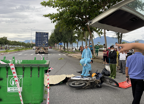 Tai nạn thương tâm: Người đàn ông 61 tuổi bị xe