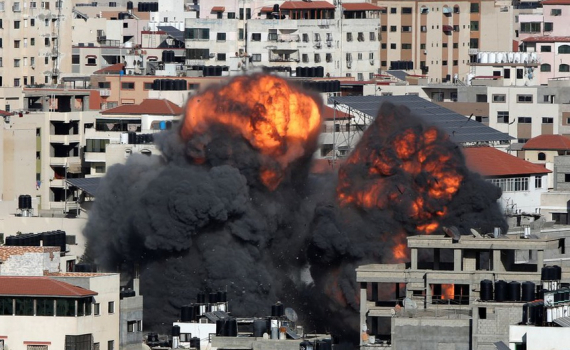 Israel không kích nhà riêng của thủ lĩnh Hamas