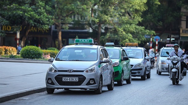 TP.HCM cho phép 400 taxi hoạt động trong thời gian giãn cách xã hội