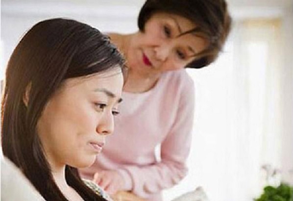 Sản phụ gần 11 tháng không chuyển dạ, con mắc bệnh bẩm sinh chỉ vì sự bảo thủ của mẹ chồng