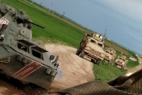 Tình hình chiến sự Syria mới nhất ngày 20/7: Quân đội Nga chặn đứng đoàn xe tuần tra Mỹ