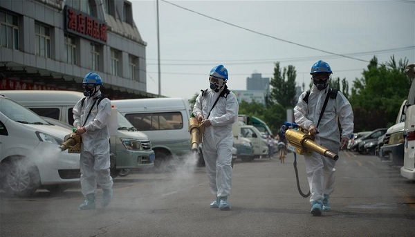 Trung Quốc: Dịch bệnh tiếp tục lan rộng, yêu cầu bảo vệ Bắc Kinh 