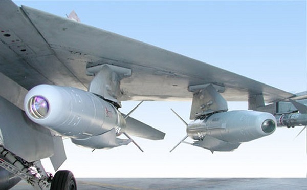 Tình hình chiến sự Syria mới nhất ngày 15/8: Krasukha của Nga vô hiệu hóa bom 400.000 USD nhắm vào Syria