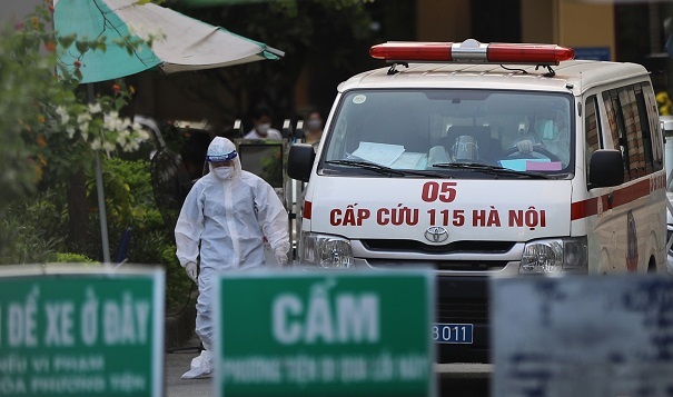 Bệnh viện Việt Đức đề xuất chỉ tiếp nhận bệnh nhân cấp cứu và thận nhân tạo