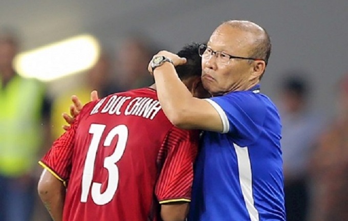 Vòng loại World Cup 2022: Hà Đức Chinh bất ngờ bị gạch tên trước trận gặp Trung Quốc