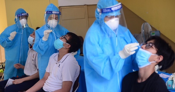 Ngày 22/10, Việt Nam ghi nhận thêm 3.977 ca nhiễm COVID-19 trong nước