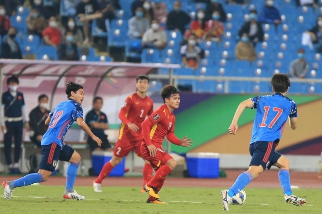 Việt Nam thua sát nút Nhật Bản: Đẳng cấp ngôi sao châu Âu