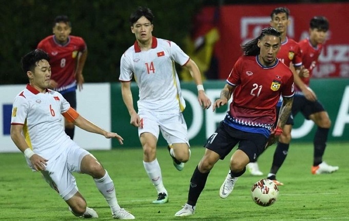 AFF Cup 2020: Ngôi sao gốc Pháp của Lào thừa nhận đội tuyển Việt Nam quá mạnh