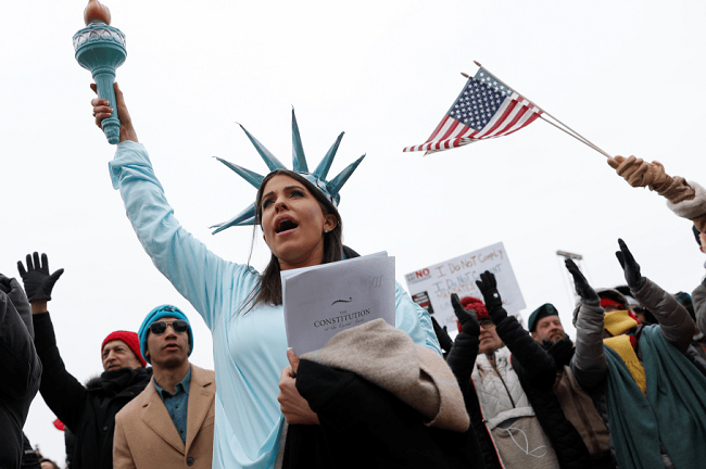 Hàng chục nghìn người biểu tình ở Washington đòi được 