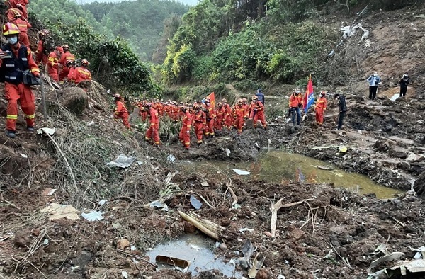 Tìm thấy hộp đen của máy bay chở 132 người gặp nạn ở Trung Quốc