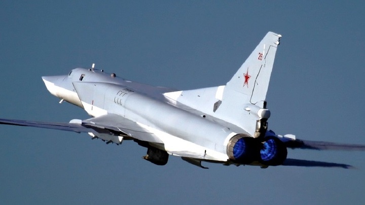 Ukraine: Nga không kích Mariupol bằng máy bay ném bom chiến lược Tu-22M3