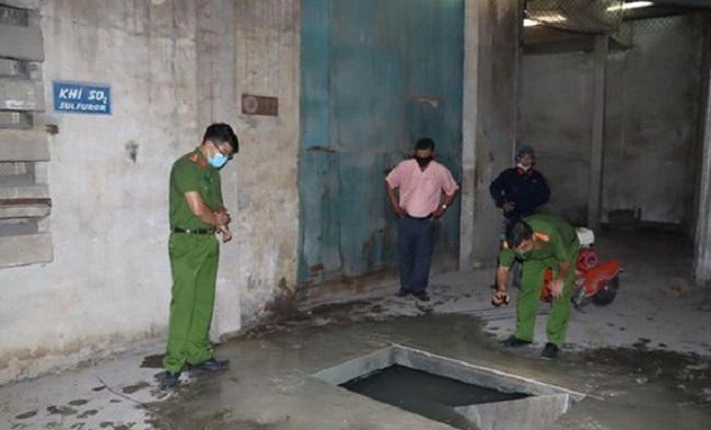 Phát hiện hầm chứa chất thải trái phép trong xí nghiệp bóng đèn Điện Quang
