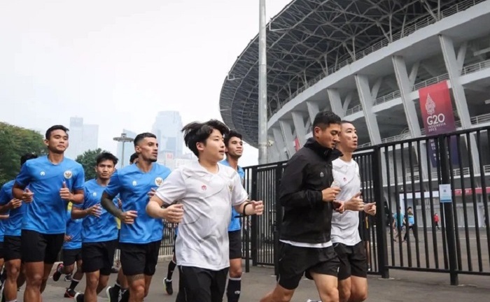 Đội tuyển Indonesia phải huỷ tập vì lý do lãng xẹt, HLV Shin Tae-yong thất vọng