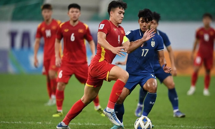 U23 Việt Nam kéo dài mạch bất bại trước U23 Thái Lan