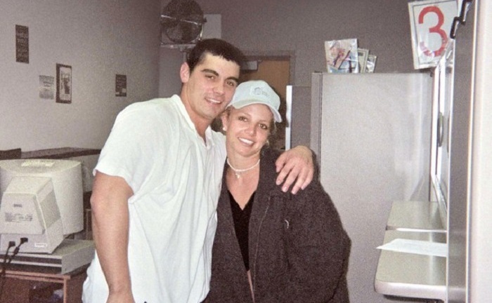 Người chồng đầu của Britney Spears: Ly hôn sau 55 tiếng kết hôn, luôn gặp rắc rối với pháp luật