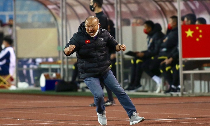 Hợp đồng còn chưa đầy 1 năm, HLV Park Hang-seo công khai kế hoạch đàm phán với VFF