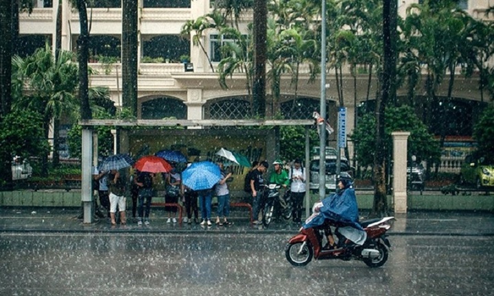 Tin tức dự báo thời tiết hôm nay 7/7: Hà Nội trời nhiều mây, có mưa to